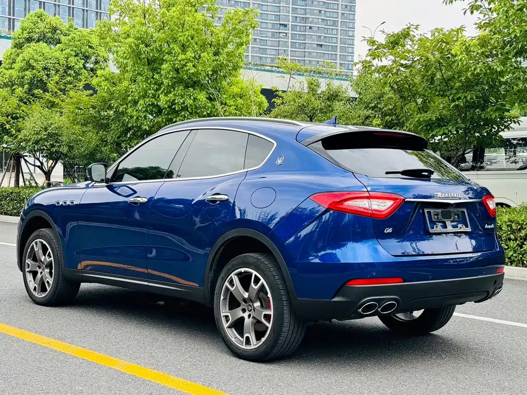 Maserati Levante 2021 — фото 16