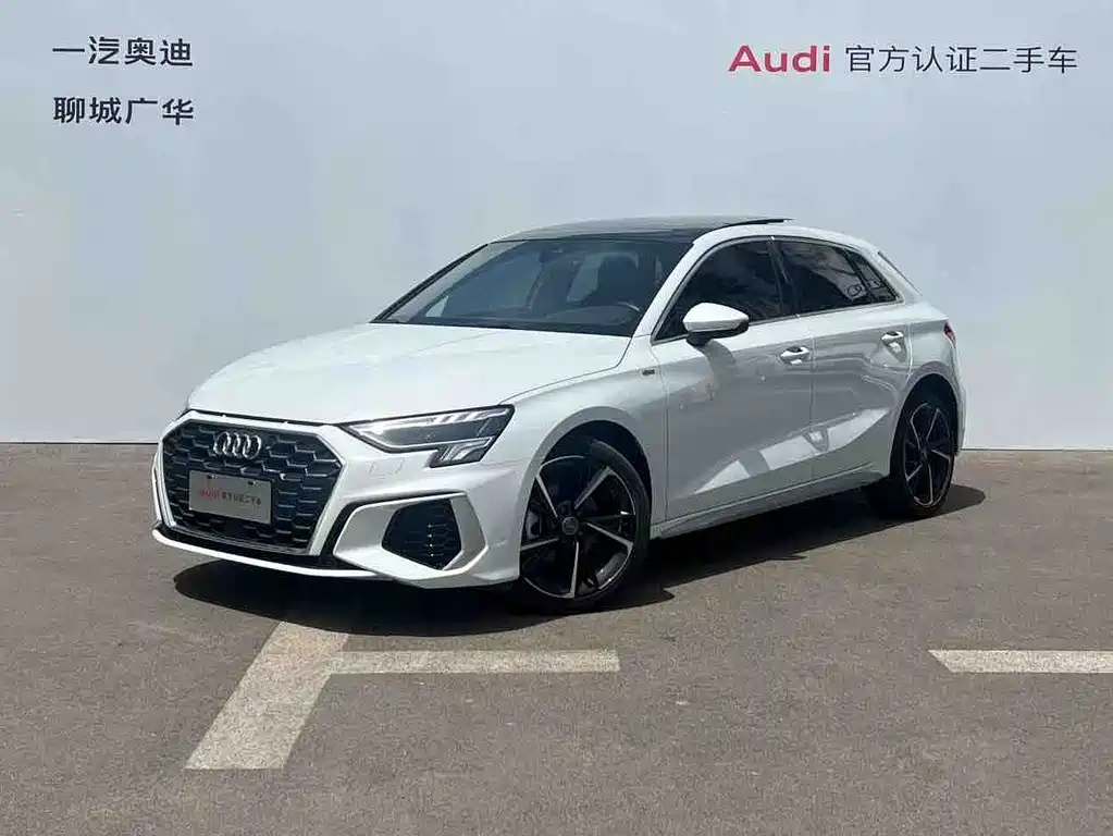 Audi A3 2021 — фото 1