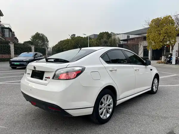 MG MG6 2013