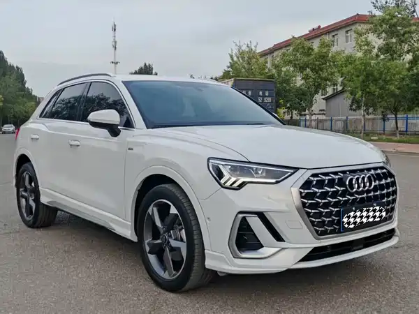 Audi Q3 2024