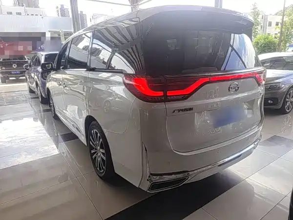 GAC Trumpchi M8 2021