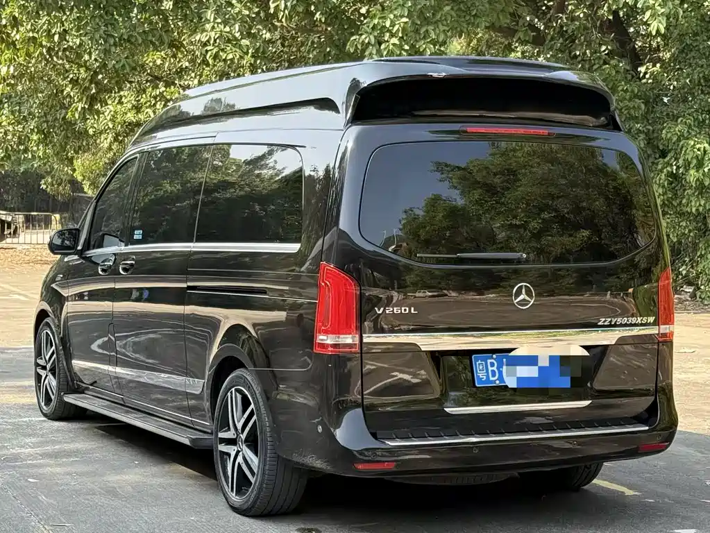 Mercedes-Benz V-Class 2017 — фото 5