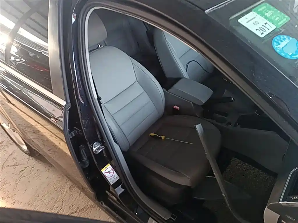 Skoda Octavia 2015 — фото 25