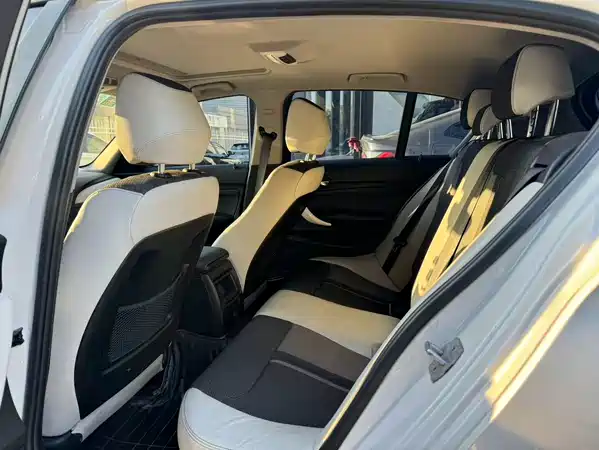 BMW 1 Series 2015