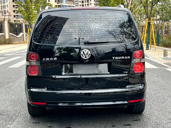 Volkswagen Touran 2015