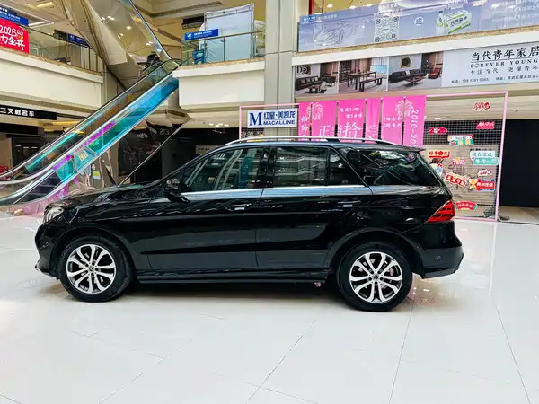 Mercedes-Benz GLE 2017