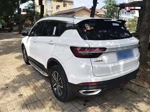 Geely Binyue 2021