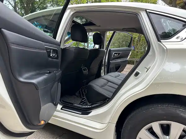 Nissan Teana 2016