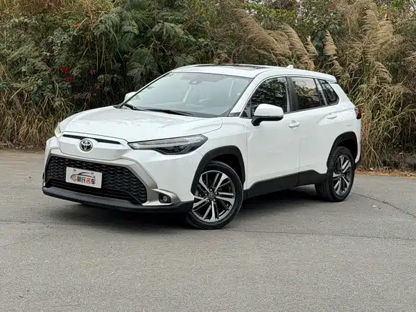 Toyota Frontlander 2022