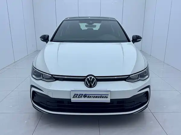 Volkswagen Golf 2022