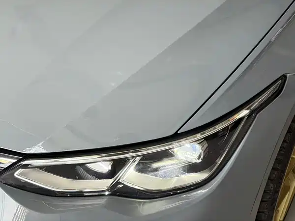 Volkswagen Golf 2023