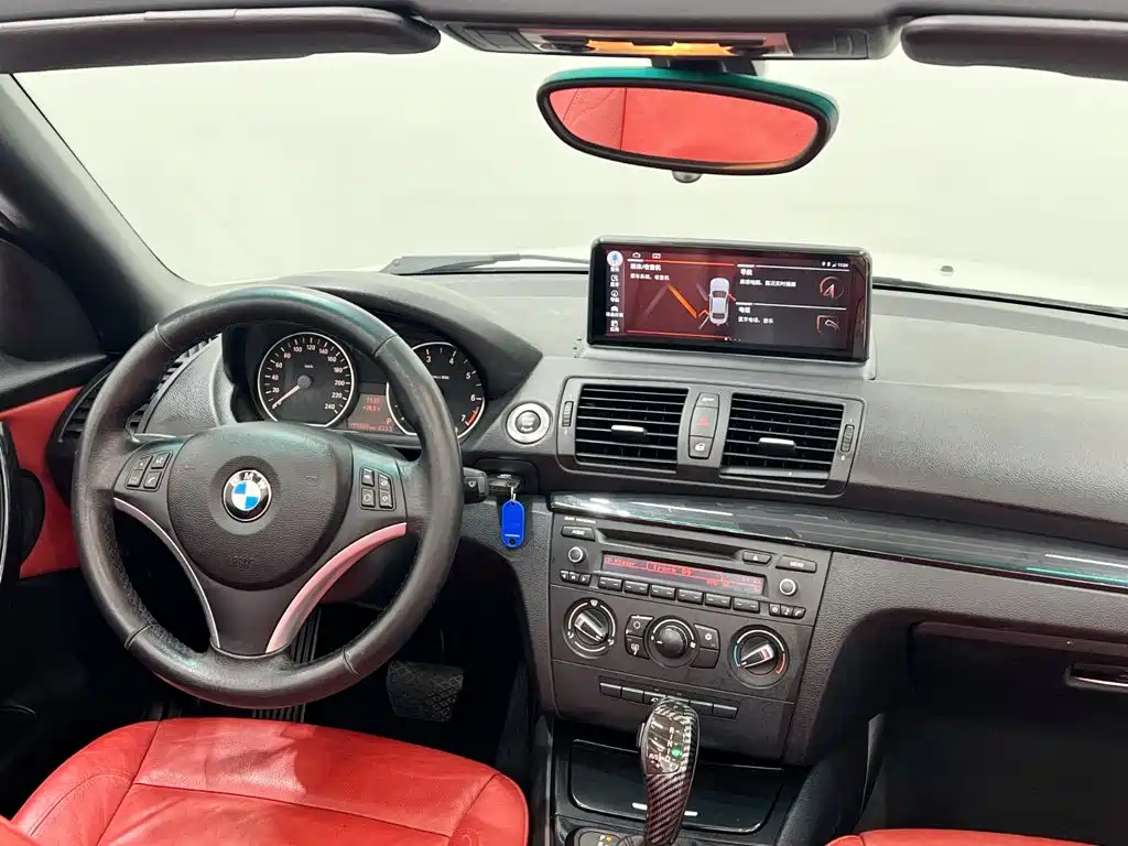 BMW 1 Series 2012 — фото 16