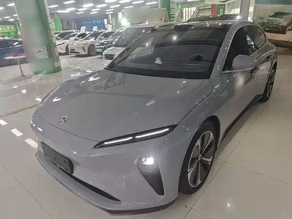 NIO ET5T 2025