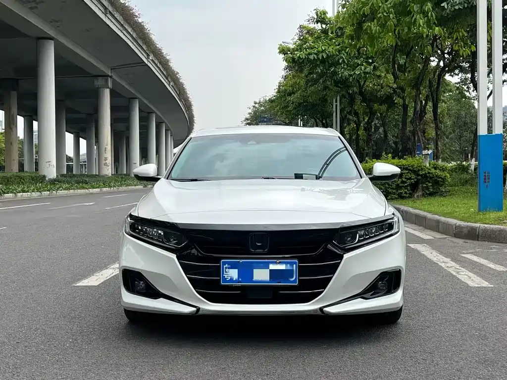 Honda Accord 2022 — фото 2