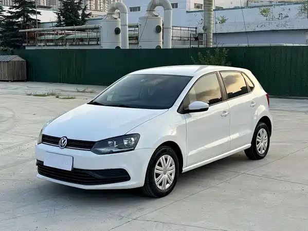 Volkswagen Polo 2016