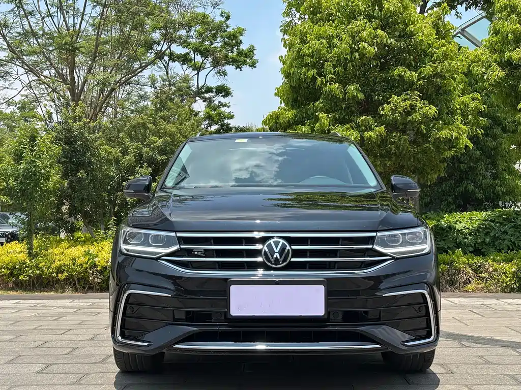Volkswagen Tiguan L 2022 — фото 2