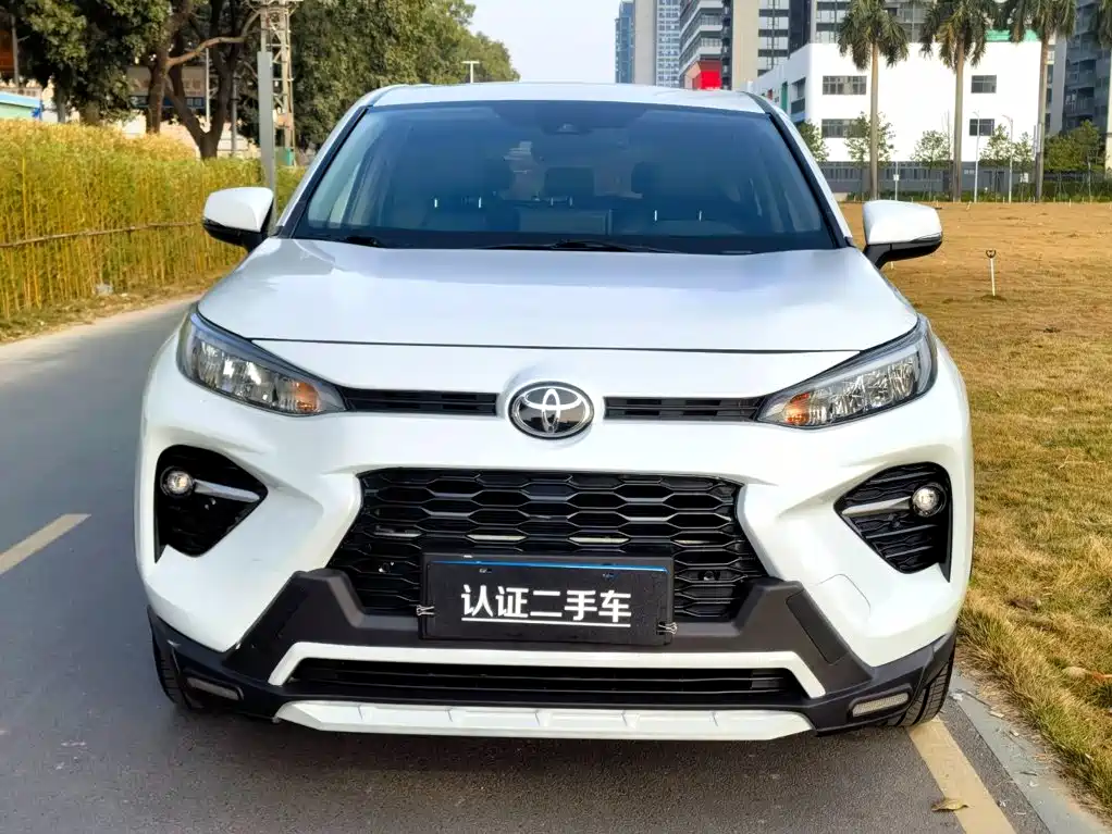 Toyota Wildlander 2021 — фото 2
