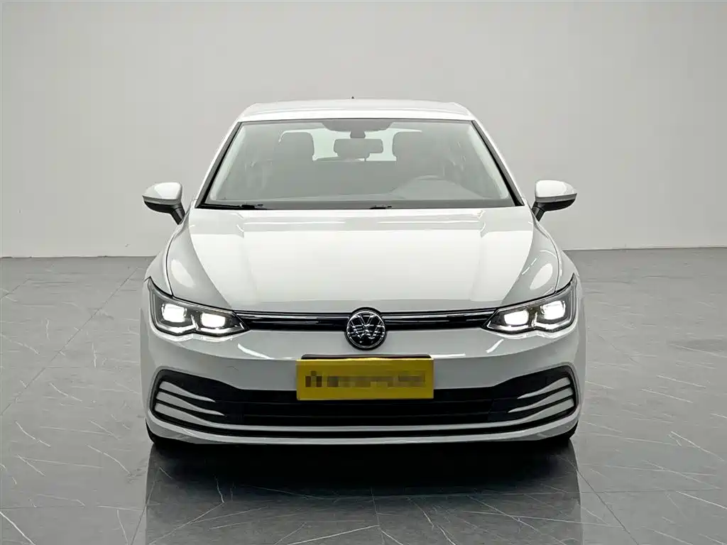 Volkswagen Golf 2023