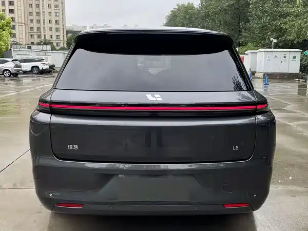 Li Auto L8 2023