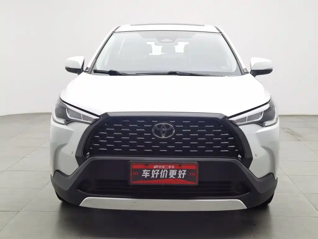 Toyota Corolla Cross 2023 — фото 3