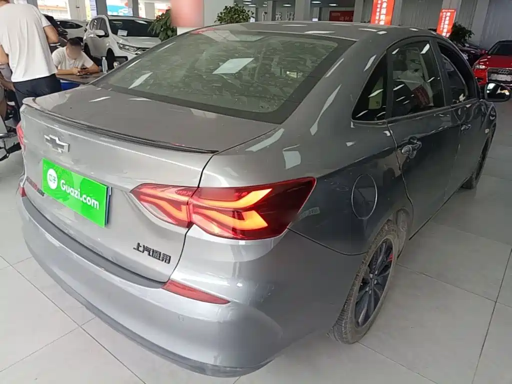 Chevrolet Cruze 2021