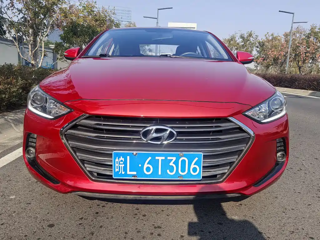 Hyundai Elantra 2018