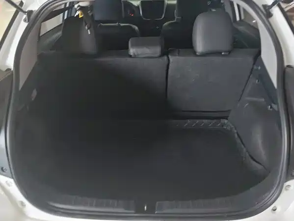 Toyota Yaris L 2020