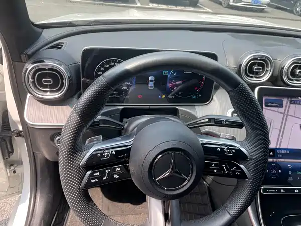Mercedes-Benz C-Class 2023
