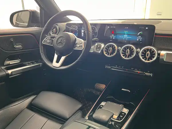 Mercedes-Benz GLB 2020