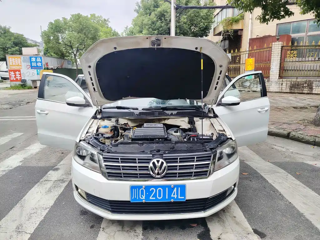 Volkswagen Gran Lavida 2015 — фото 12