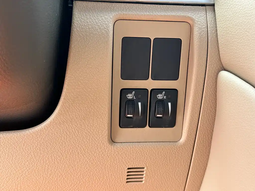 Toyota Land Cruiser 2013 — фото 21