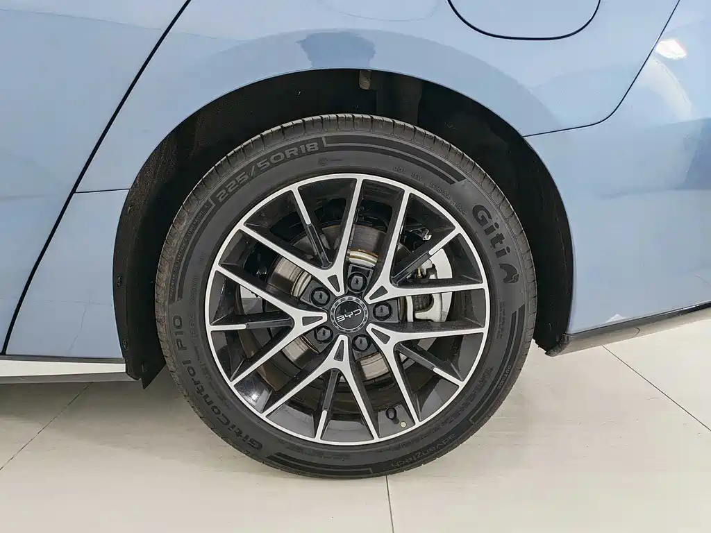 BYD Seal 2024 — фото 16