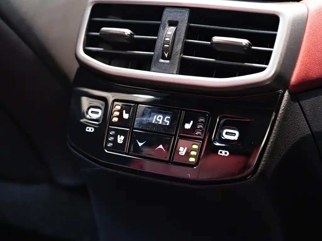 Lexus RX 2023 — фото 18