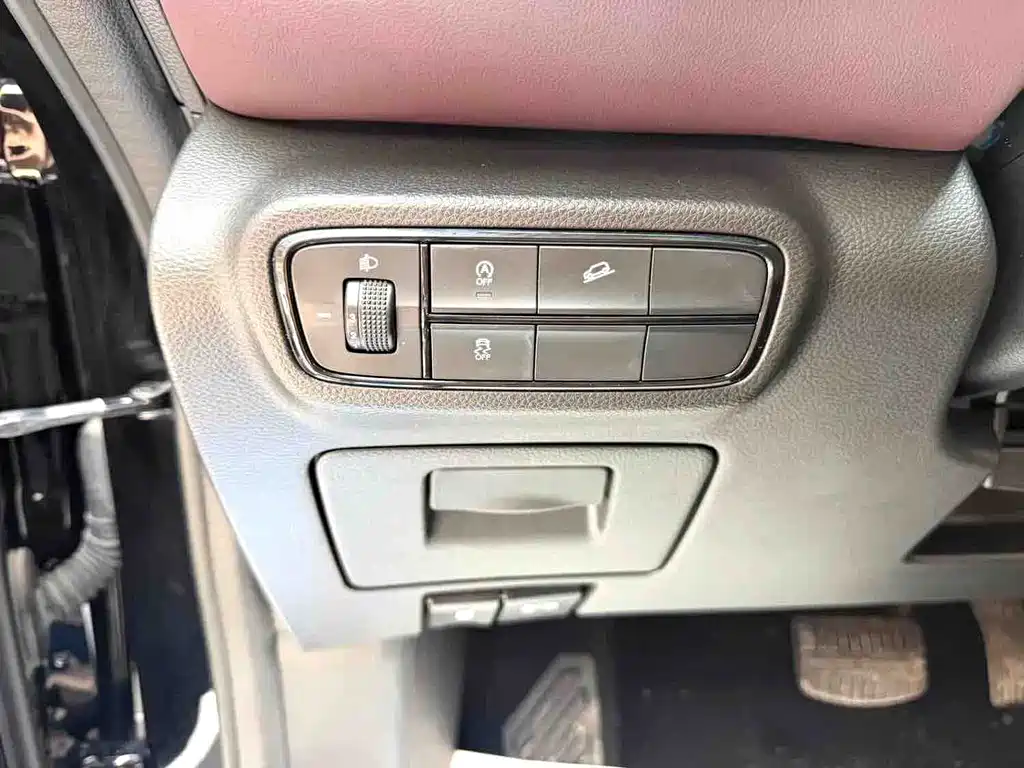 GAC Trumpchi M6 2022 — фото 8