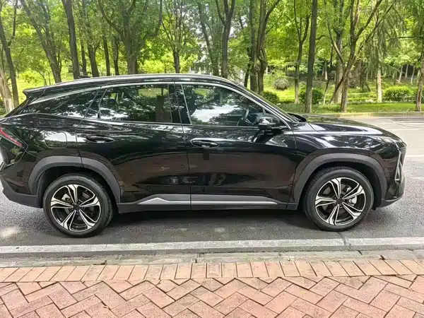 Geely Galaxy L7 2024