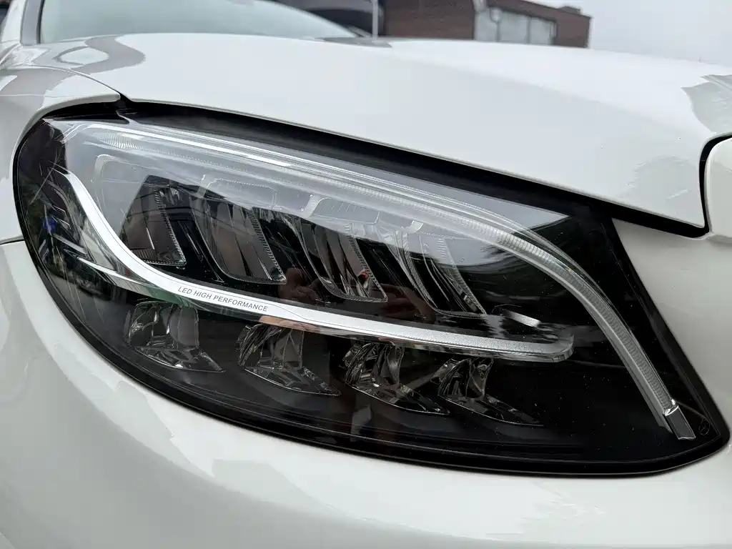 Mercedes-Benz C-Class 2021 — фото 10