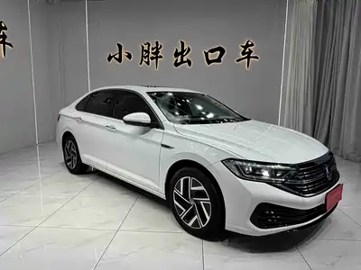 Volkswagen Sagitar 2022