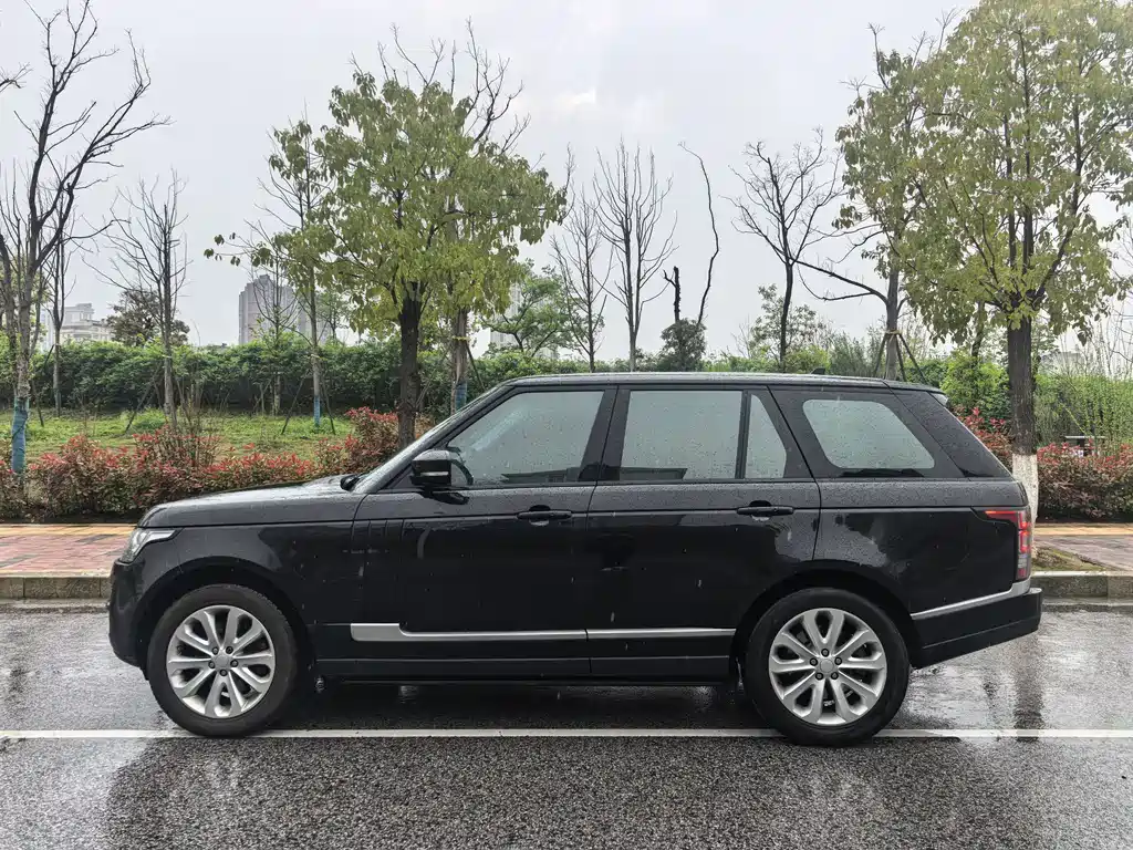 Land Rover Range Rover 2017 — фото 10