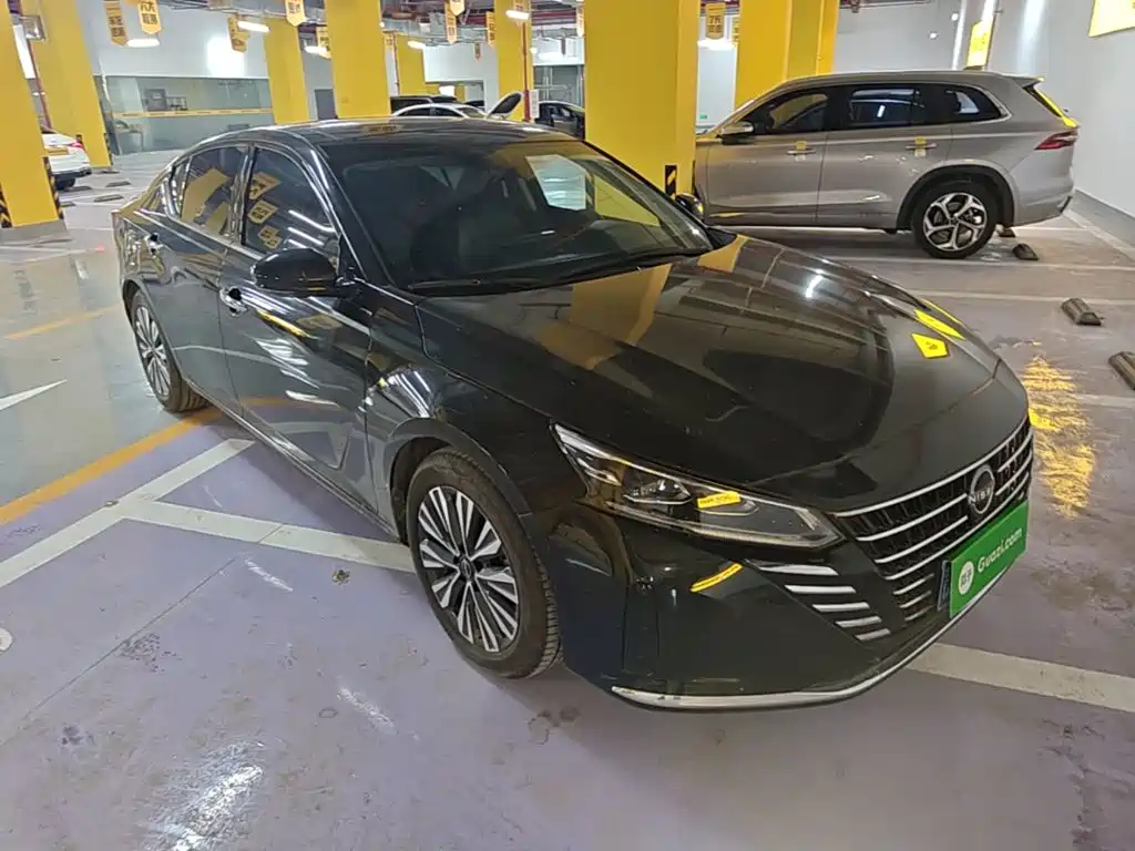 Nissan Teana 2024