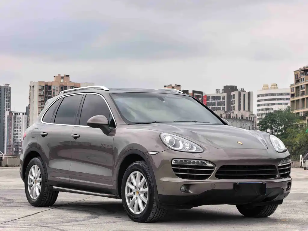 Porsche Cayenne 2014 — фото 3