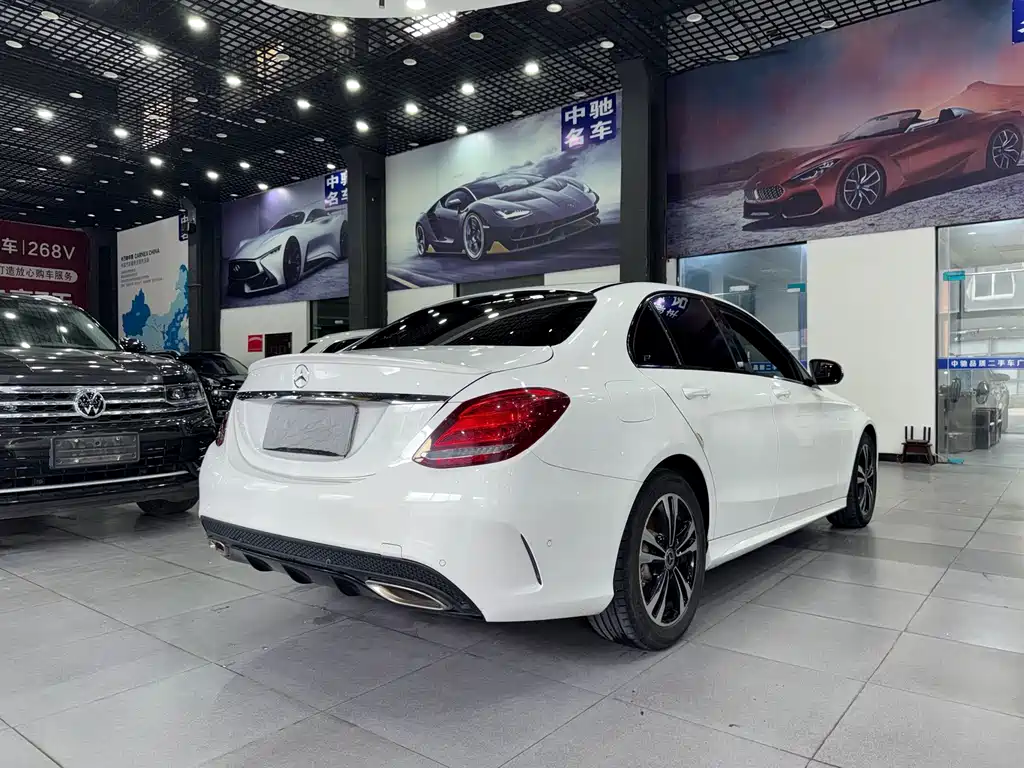 Mercedes-Benz C-Class 2018 — фото 22