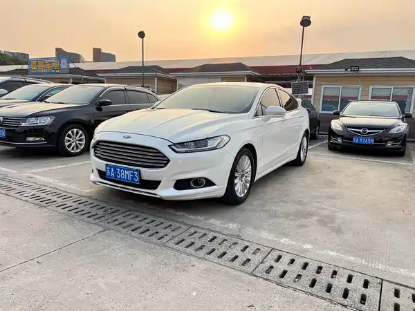 Ford Mondeo 2015