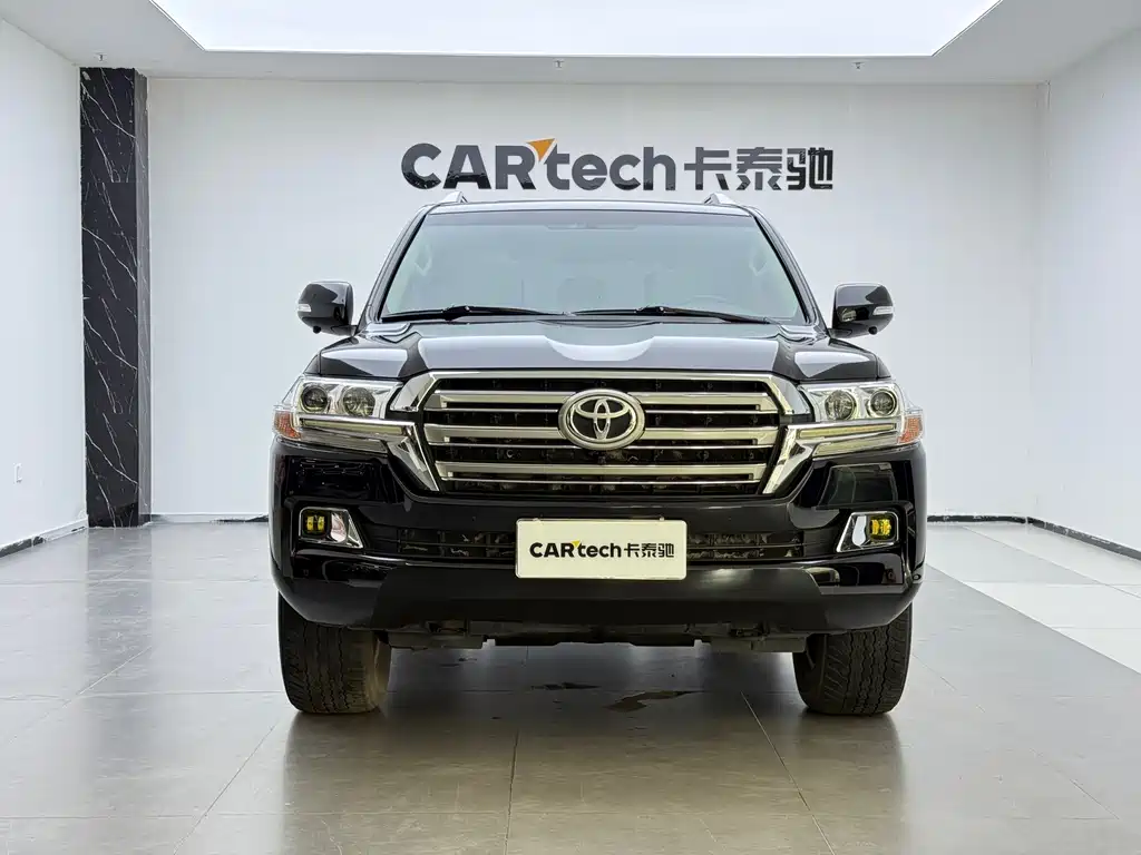 Toyota Land Cruiser 2019 — фото 2
