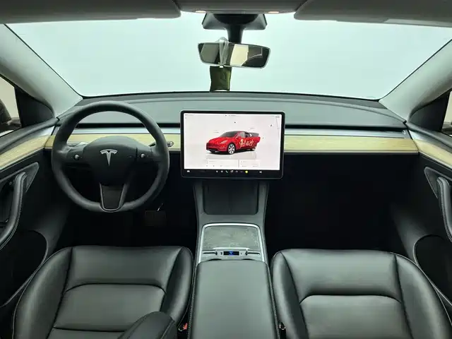 Tesla Model Y 2023 — фото 4