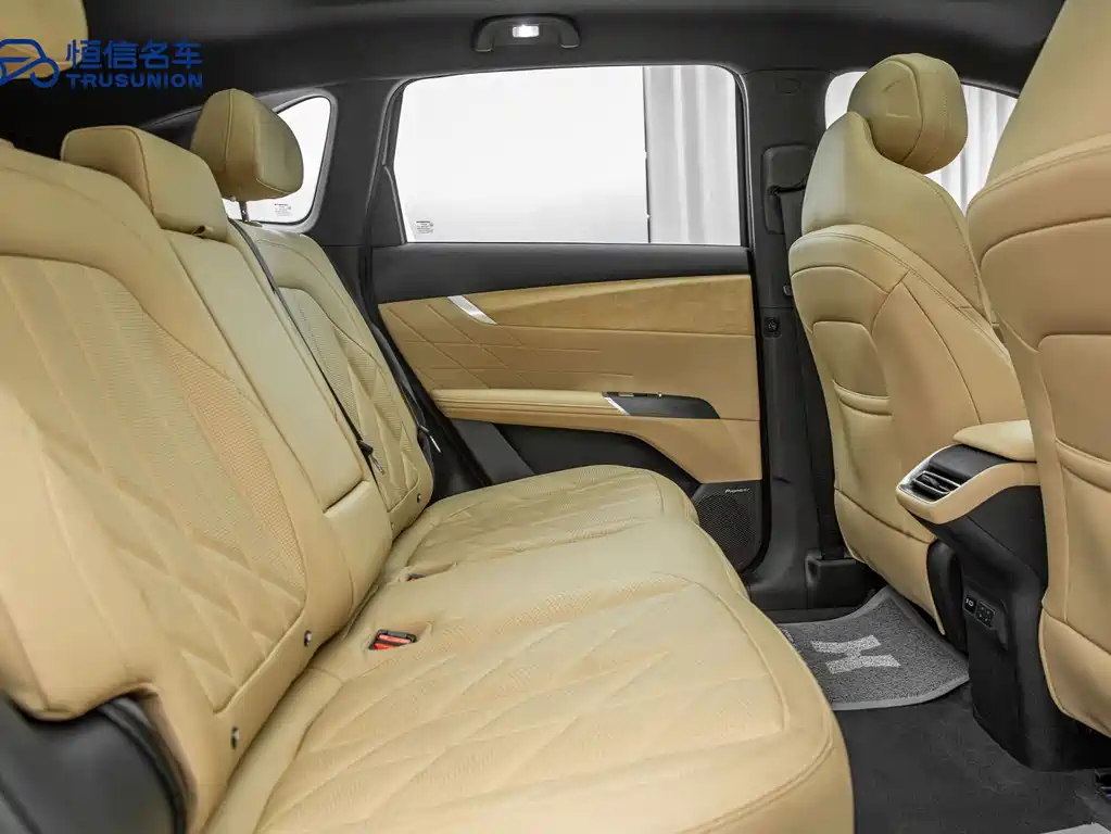 Changan CS75PLUS 2025 — фото 15