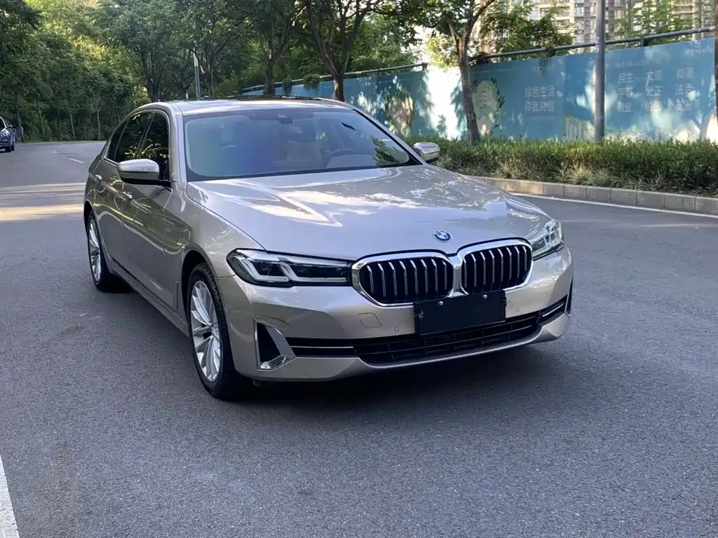BMW 5 Series 2023