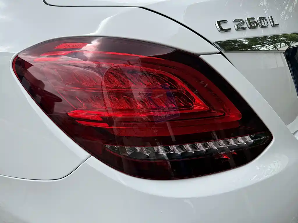 Mercedes-Benz C-Class 2019 — фото 27