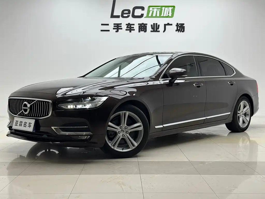 Volvo S90 2019 — фото 1