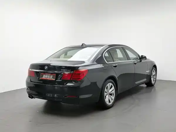 BMW 7 Series 2010