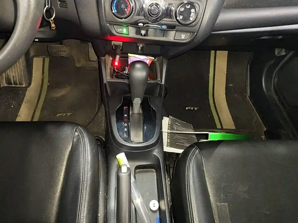 Honda Fit 2017 — фото 14